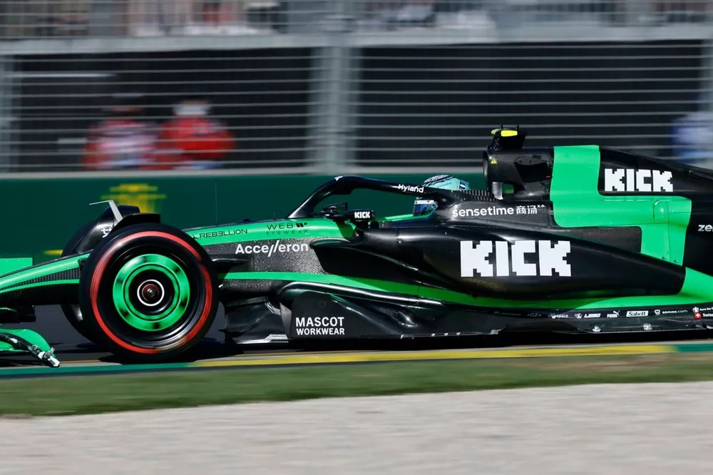 Zhou Guanyu, Kick Sauber C44 