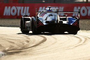 BMW's Vanthoor frustrated by "harsh red flag" call in Imola WEC qualifying