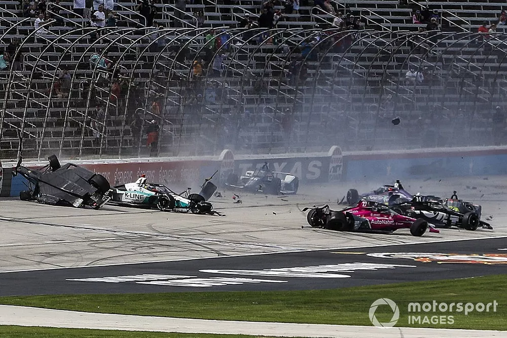 Crash at race start