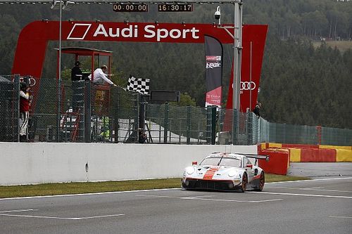 Spa 24 Jam: Porsche 1-2, Andrew Haryanto finis usai kecelakaan