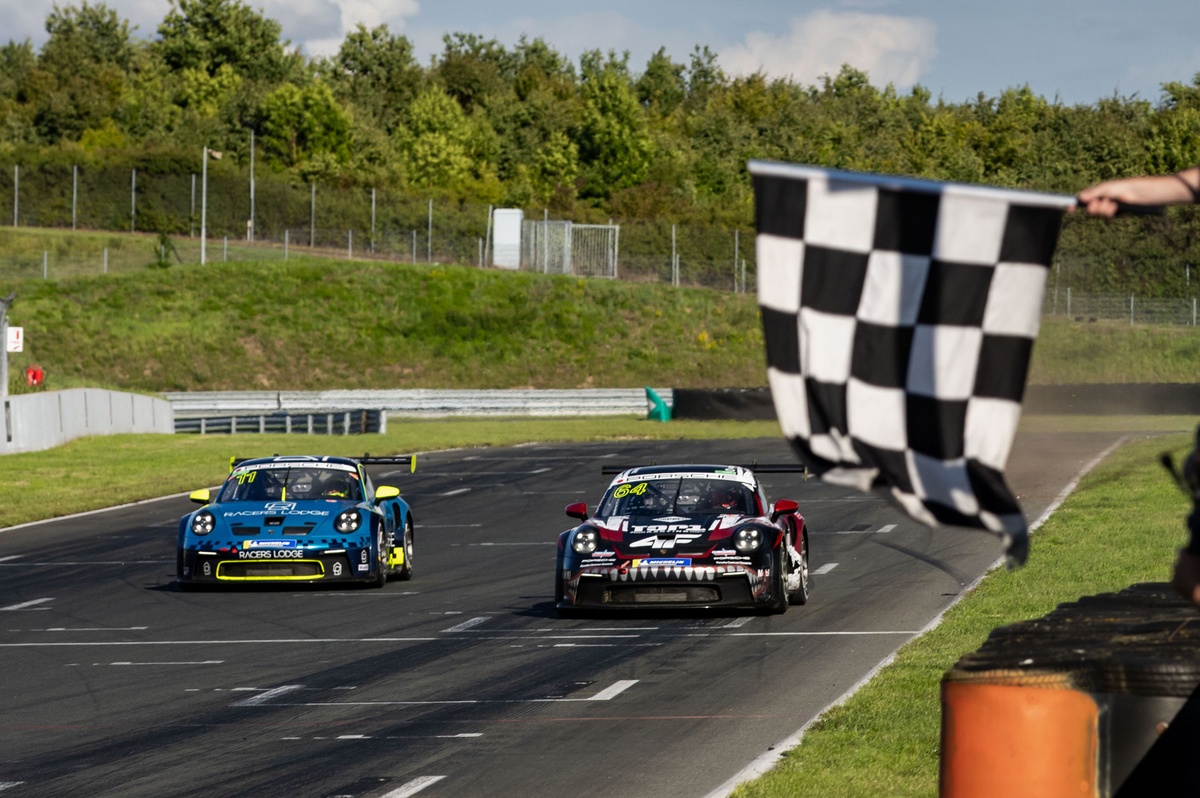 Polak obejmuje fotel lidera