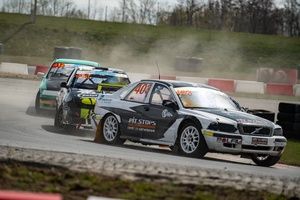 Zn&oacute;w w Słomczynie