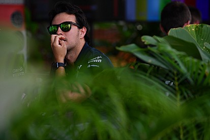 Pérez: "Raikkonen no estaba haciendo el trabajo suficiente"