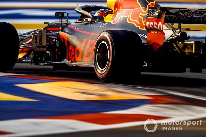 La Red Bull potrebbe tornare alla Spec B della power unit Renault in Russia