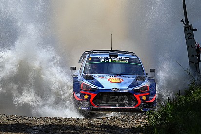 Neuville suona l'allarme: "Dobbiamo migliorare tutto se nel 2019 vogliamo battere Toyota e Tanak!"