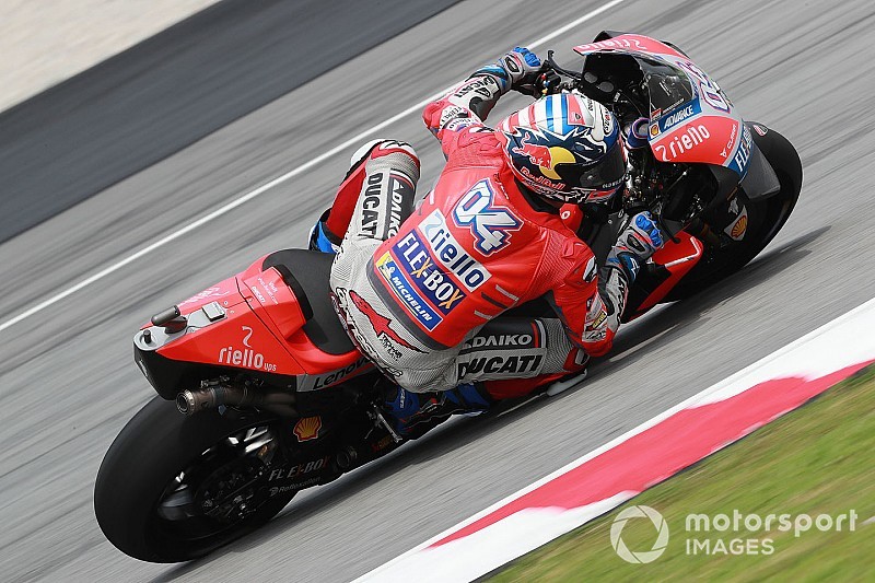 Dovizioso manda en el inicio en Malasia y Lorenzo en último