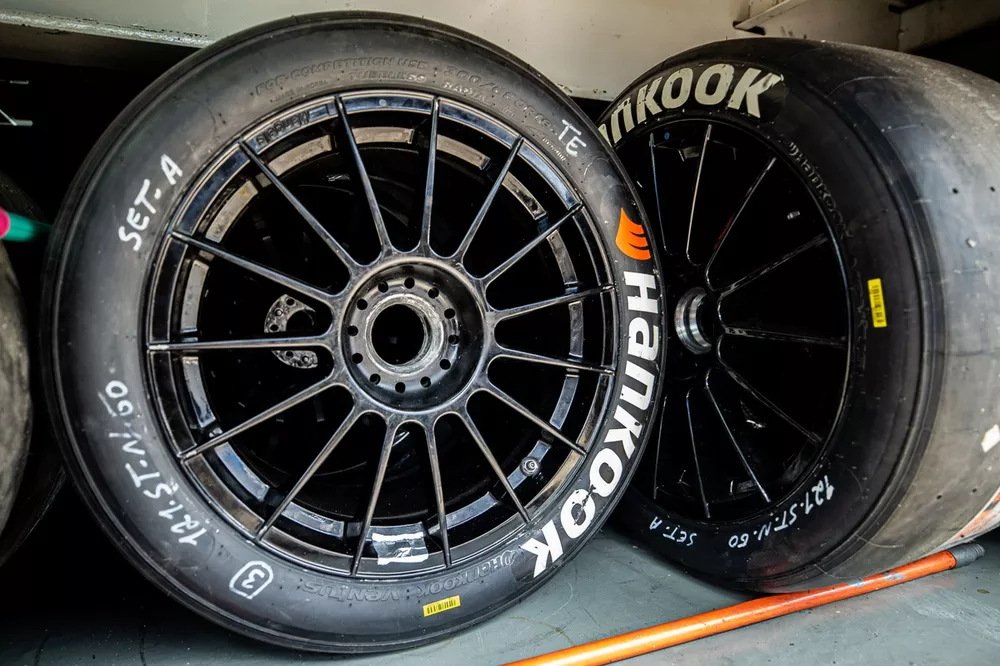 Pneus Hankook Stock Car