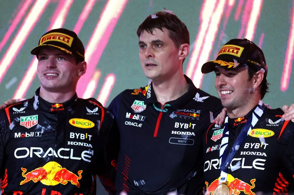 Max Verstappen, Red Bull Racing, Ben Waterhouse, Head of Performance Engineering at Red Bull Racing, Sergio Perez, Red Bull Racing