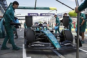 FIA запретила прикасаться домкратом к машине после конфуза с Алонсо