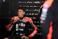 Espargar&oacute;: "Soy feliz aqu&iacute;, pero si Aprilia no me renueva hay vida ah&iacute; fuera del paddock"
