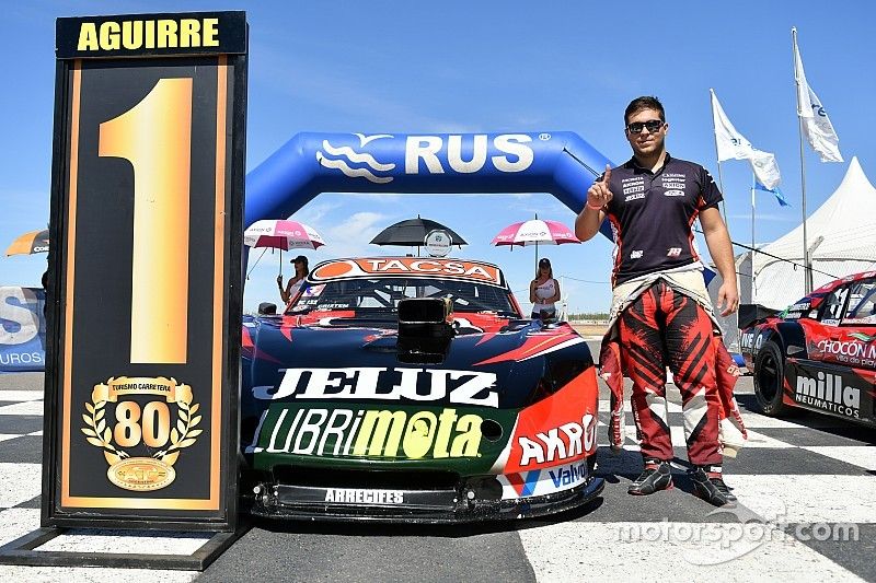 Ganador de la pole Valentín Aguirre, JP Carrera