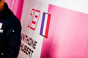 La Fórmula 2 retira el número 19 en memoria de Hubert