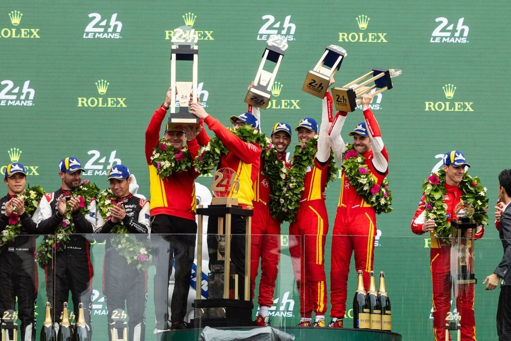 Podio: Ganadores #50 Ferrari AF Corse Ferrari 499P: Antonio Fuoco, Miguel Molina, Nicklas Nielsen.