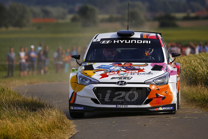Tonneau pour Neuville, Bouffier leader