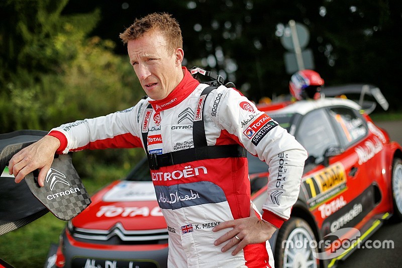 Meeke se despide de pelear por la victoria en Alemania