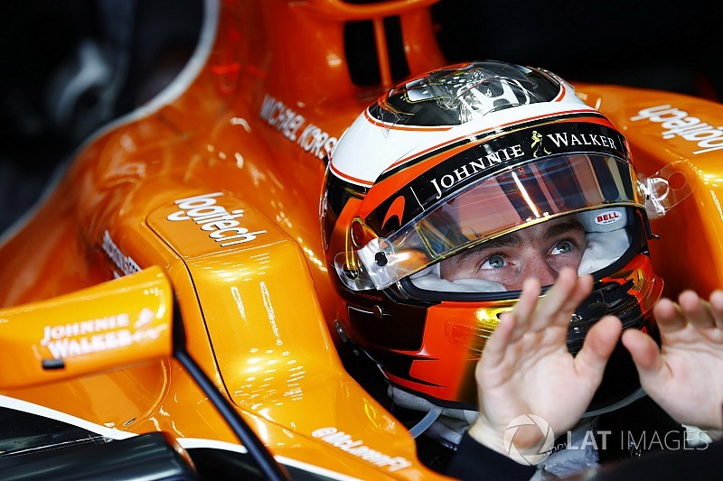 Vandoorne: Alonso ayrılırsa takımın lideri olmaya hazırım