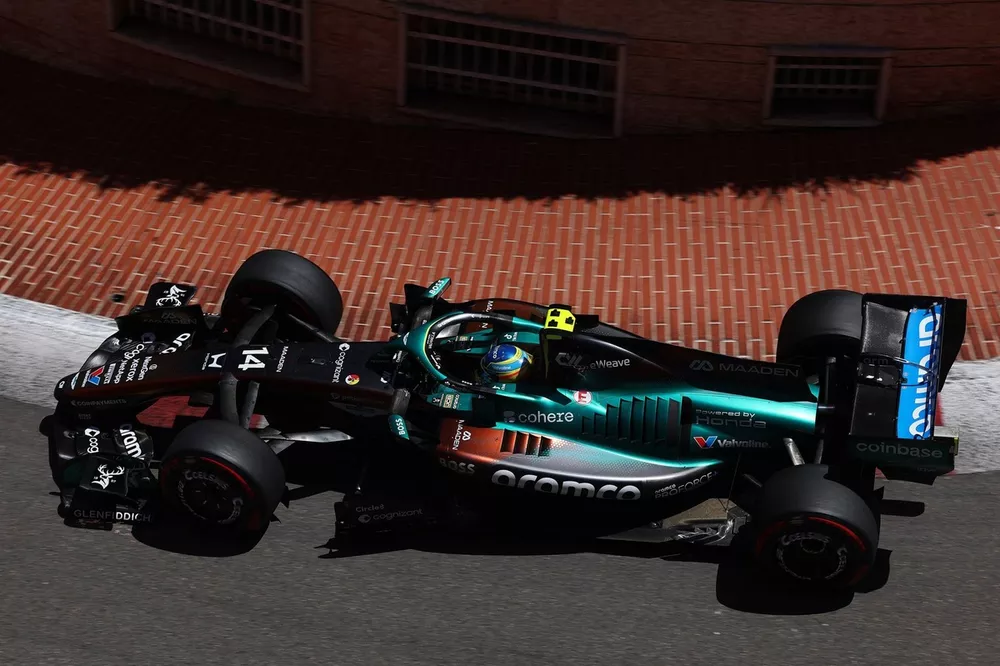 Fernando Alonso, Aston Martin Racing