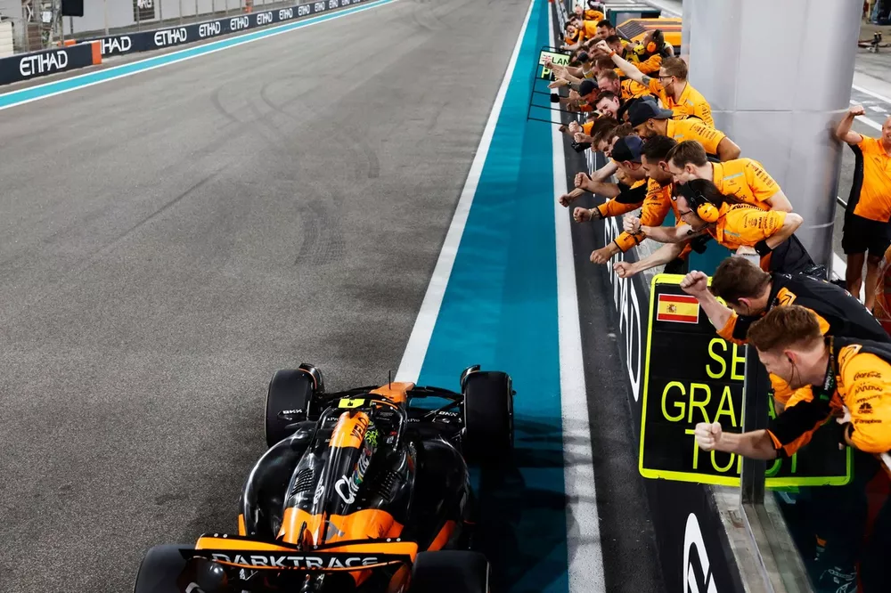 Lando Norris, McLaren MCL38