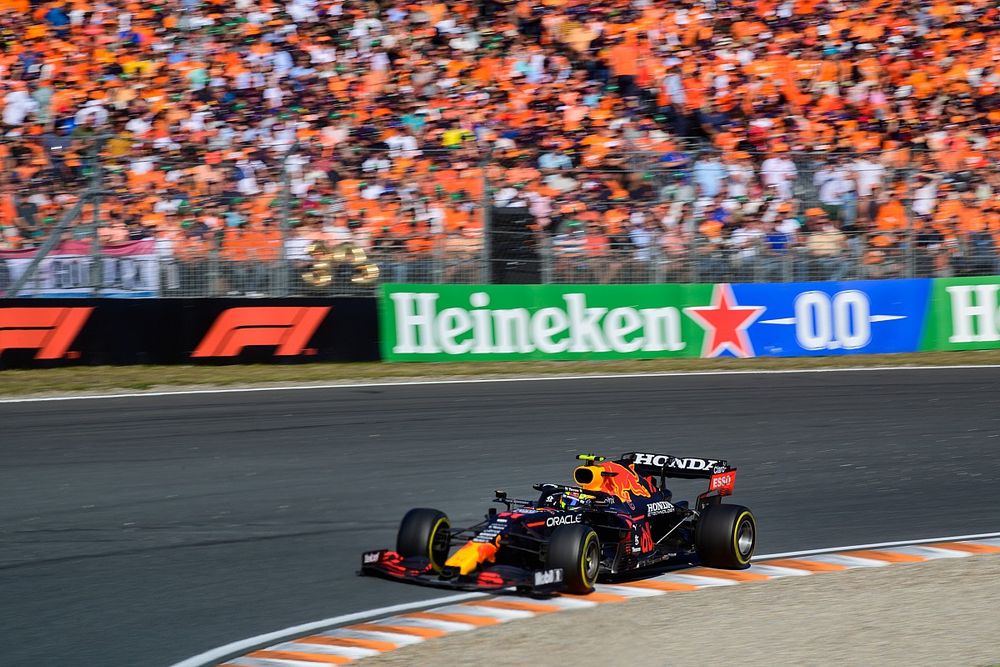 Sergio Pérez, Red Bull Racing RB16B