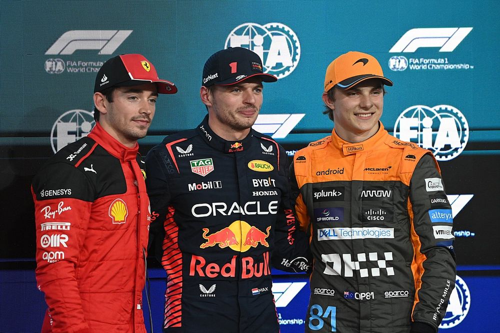Charles Leclerc, Scuderia Ferrari, poleman Max Verstappen, Red Bull Racing, Oscar Piastri, McLaren