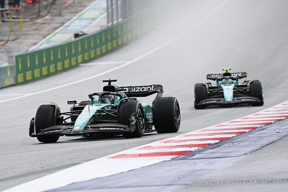 Lance Stroll, Aston Martin AMR23, Fernando Alonso, Aston Martin AMR23