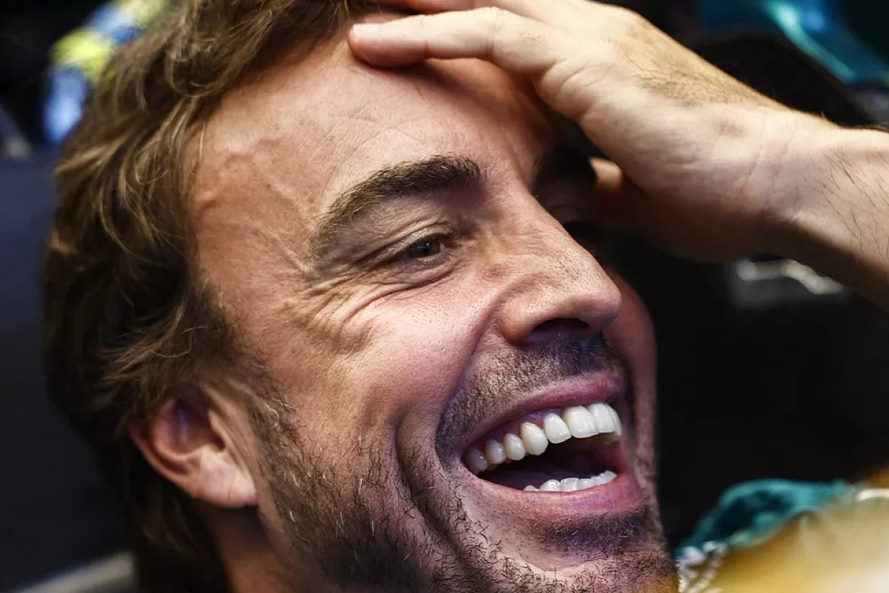 Fernando Alonso, Aston Martin AMR23 