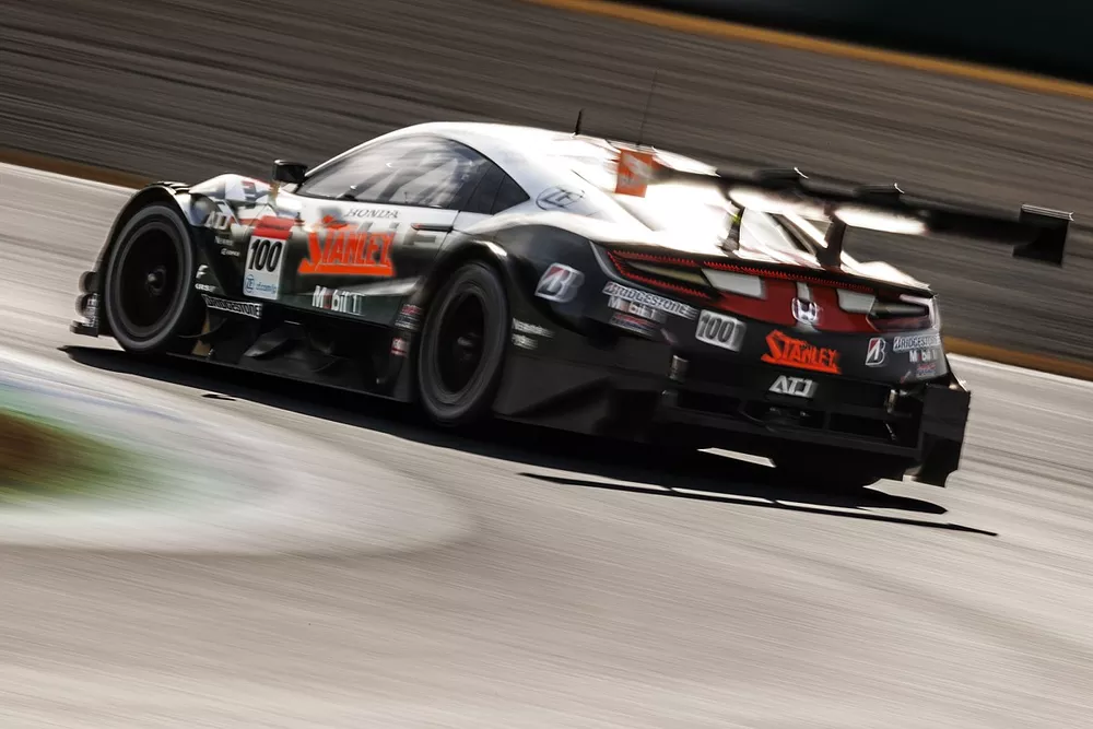 #100 STANLEY NSX-GT