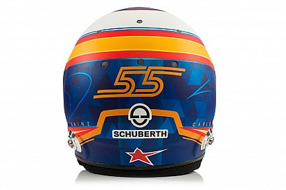 Así es el casco de Carlos Sainz para la F1 2019