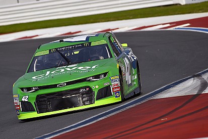 Kyle Larson takes Stage 1 win at the Charlotte Roval