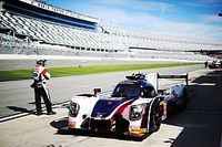 Nasr cierra jornada en la cima; Alonso en el sitio 16