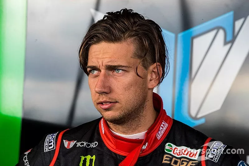Chaz Mostert, Tickford Racing Ford