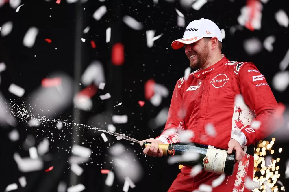 Race winner Oliver Rowland , Nissan Formula E Team celebrates on the podium