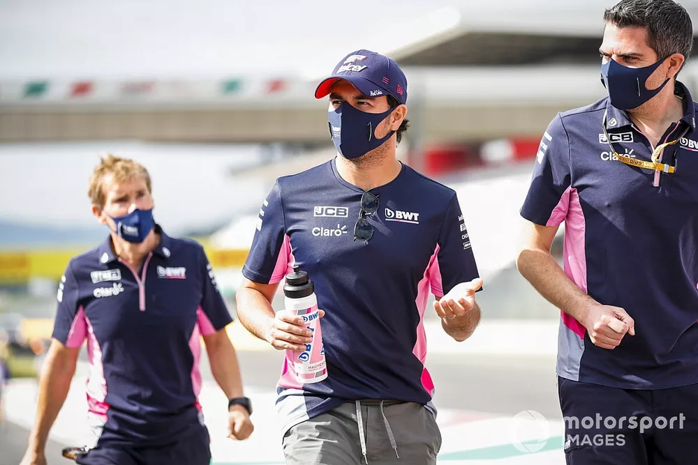Sergio Perez, Racing Point fait son tour de piste avec ses ingénieurs