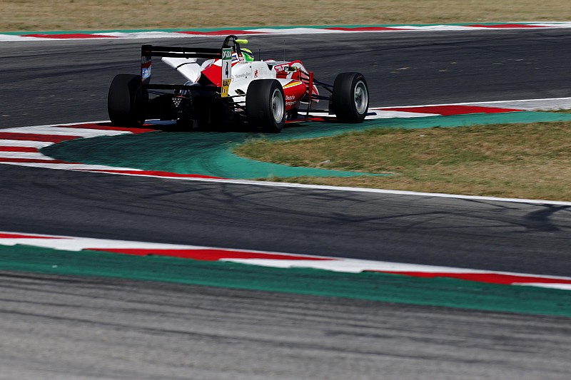 Mick Schumacher domina Gara 1 a Misano, Prema monopolizza il podio