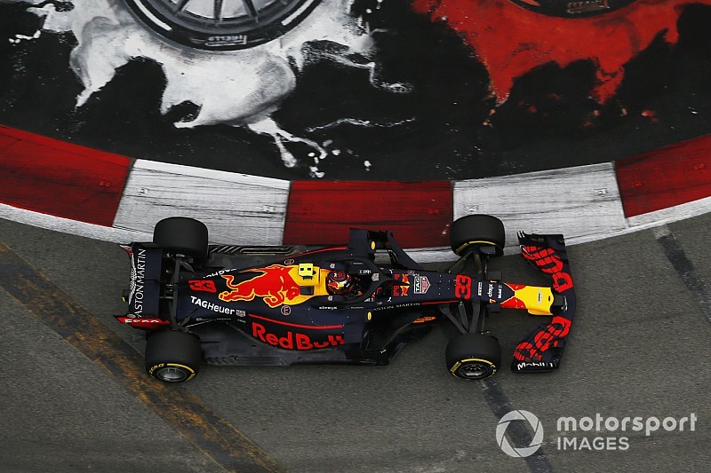 Live: Follow qualifying for the Singapore GP as it happens