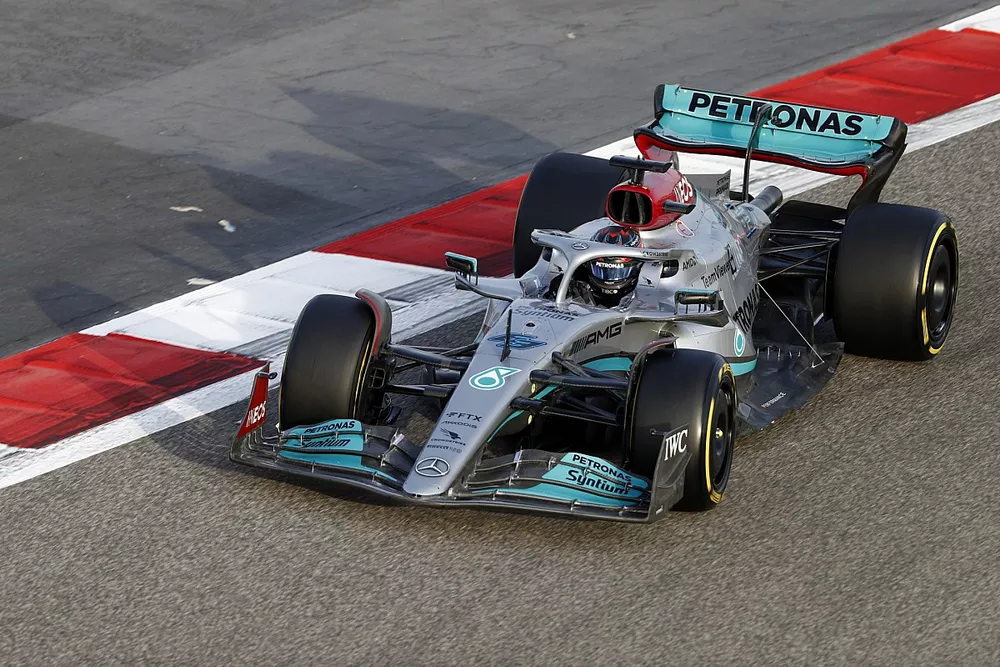 George Russell, Mercedes W13