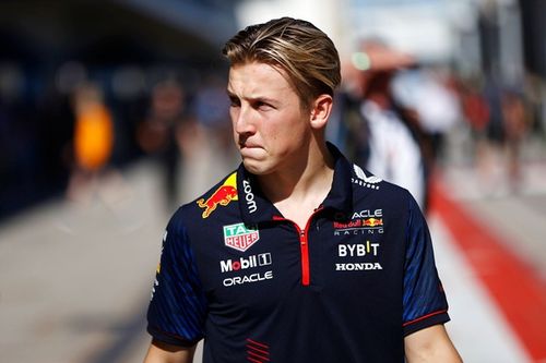 Horner desmiente que Lawson tenga un lugar asegurado con Red Bull para 2025