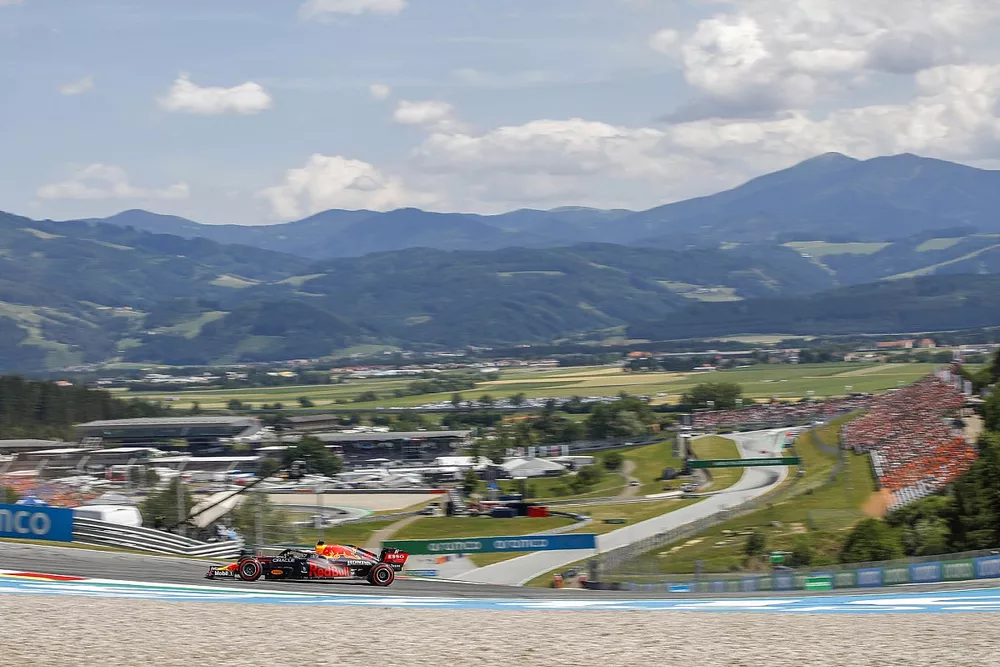 Max Verstappen, Red Bull Racing RB16B