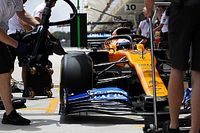 El motor del McLaren deja a Sainz al fondo de la parrilla en Brasil