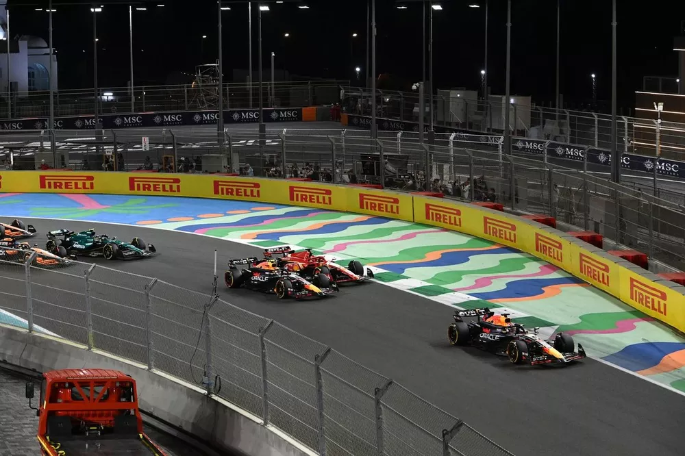 Salida del GP de Arabia Saud&iacute; 2024 de F1