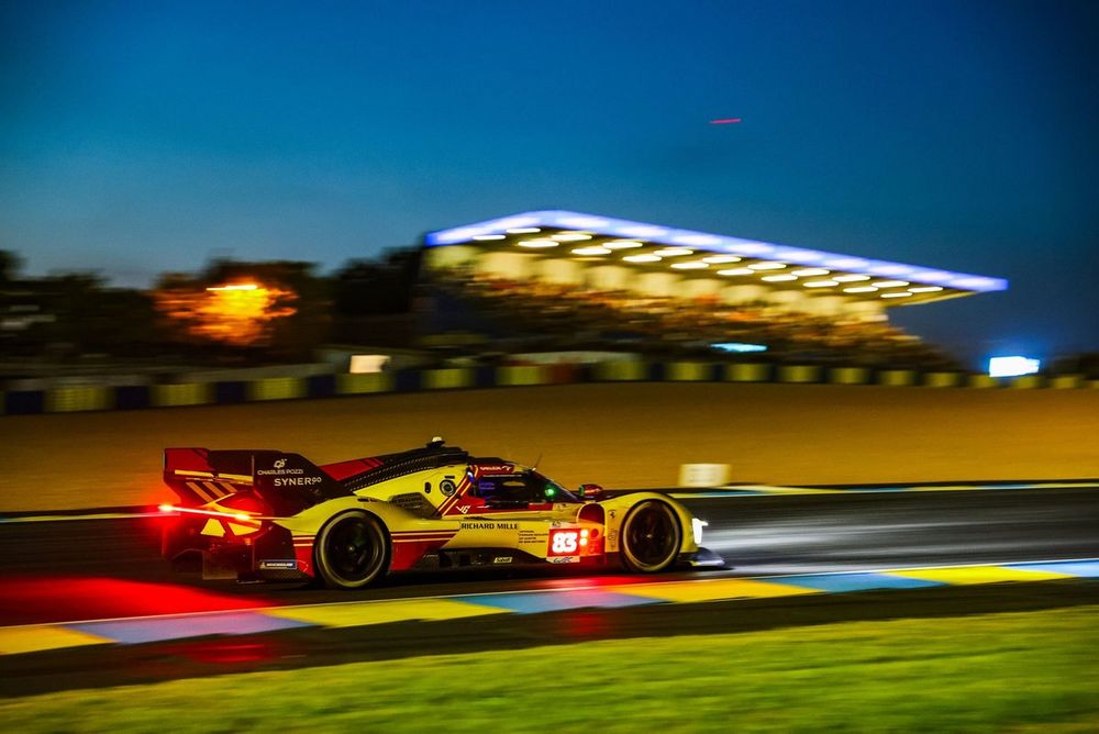 #83 AF Corse Ferrari 499P: Robert Kubica, Robert Shwartzman, Yifei Ye