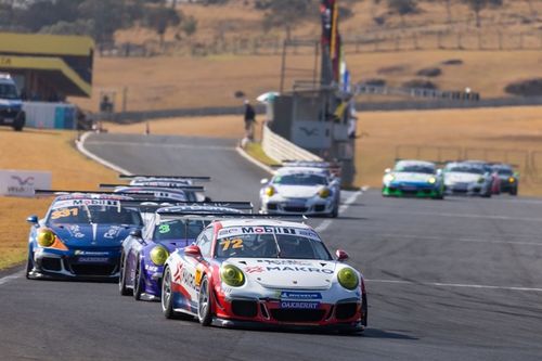 Porsche Cup: Villela converte pole em vit&oacute;ria na etapa do Velocitta da Sprint Trophy