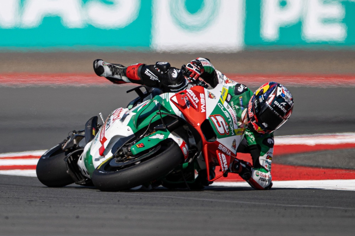 Deux chutes pour Zarco, 