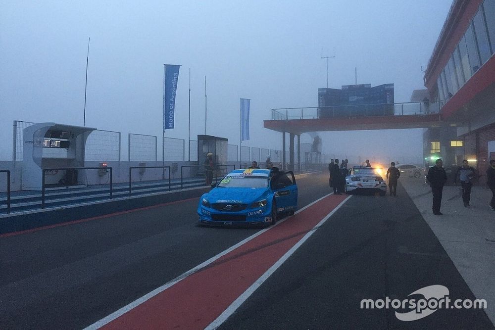 La nebbia sulla pista di Termas de Rio Hondo