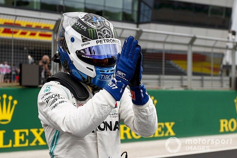 Pole Sitter Valtteri Bottas, Mercedes AMG F1 celebrates in Parc Ferme 