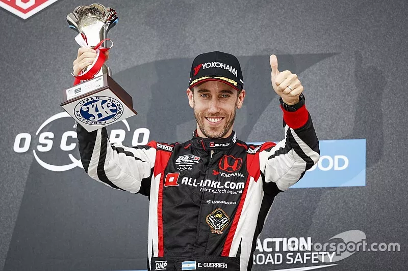 Podium: Esteban Guerrieri, ALL-INKL.COM M&uuml;nnich Motorsport Honda Civic Type R TCR