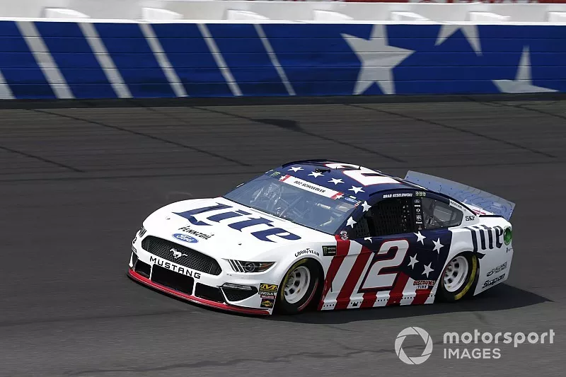  Brad Keselowski, Team Penske, Ford Mustang Miller Lite