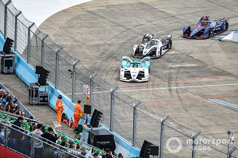 Tom Dillmann, NIO Formula E Team, NIO Sport 004, Jose Maria Lopez, Dragon Racing, Penske EV-3, Robin Frijns, Envision Virgin Racing, Audi e-tron FE05 