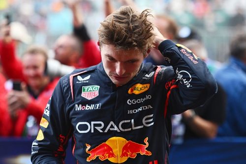 Verstappen explica la raz&oacute;n de su retraso en la parada en Australia F1
