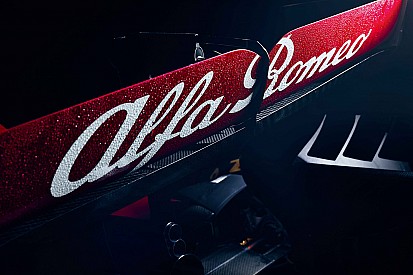 Galeri: 2019 Alfa Romeo Racing F1 aracı